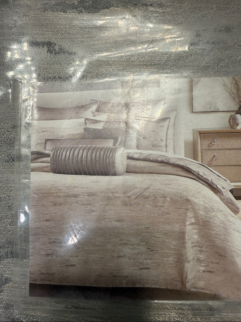 Hotel Collection Plush Duvet Set in Taupe and Pillow Shams Guilded Stripe
